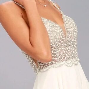 LULU's Stunning Rhinestone Sexy Romantic Flowy Elegant Wedding Gown NWOT